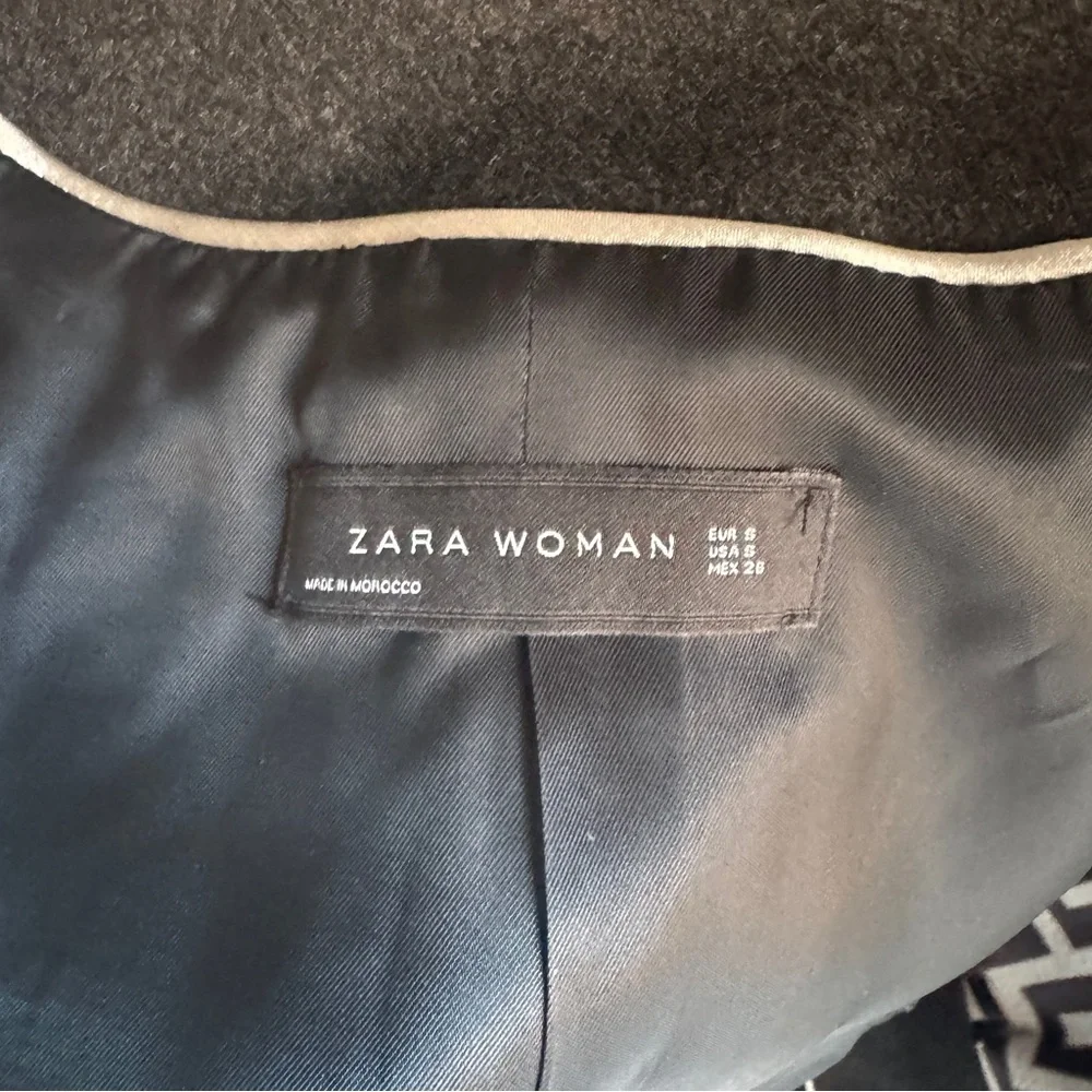 Zara Woman size Small military grey wool jacket with buttons. Great condition! - Picture 7 of 7